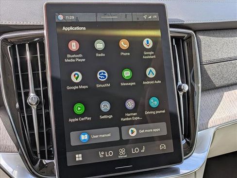 New 2026 Volvo XC90 T8 Ultra image 13