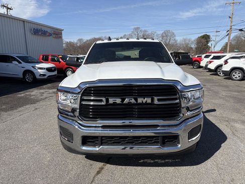 Used 2021 RAM 2500 Big Horn image 2