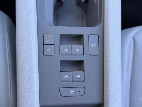 New 2025 Hyundai Ioniq 6 Limited image 26