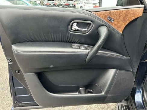 Used 2022 Nissan Armada SL RWD image 21