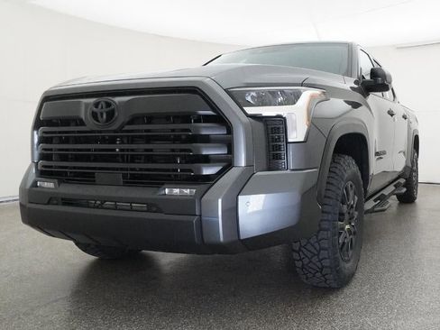 New 2026 Toyota Tundra SR5 AWD/4WD image 32