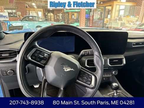 Used 2025 Ford Mustang GT Premium RWD image 12