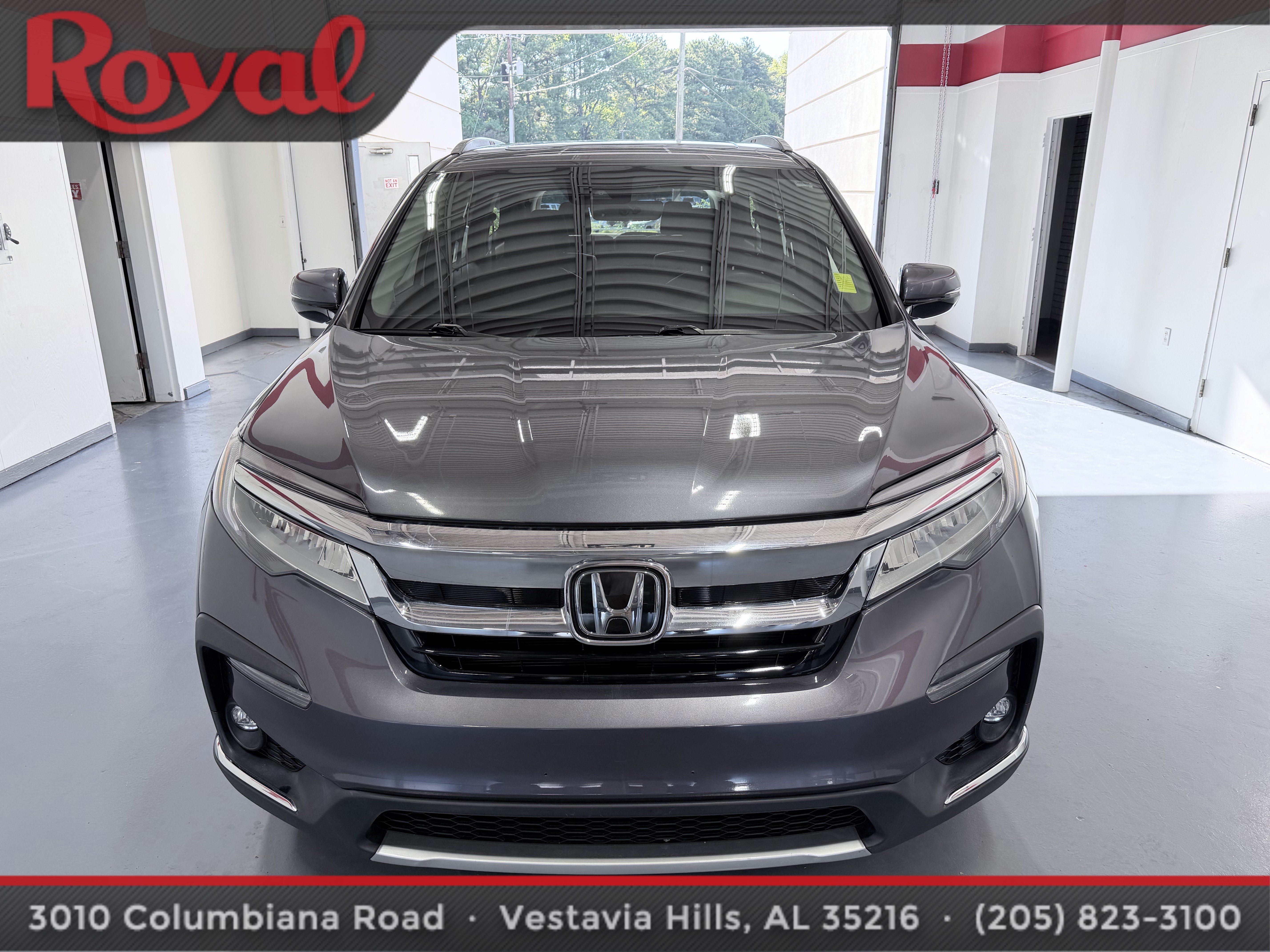 Used 2021 Honda Pilot Touring image 2