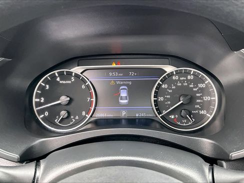 Used 2025 Nissan Altima 2.5 SV FWD image 26