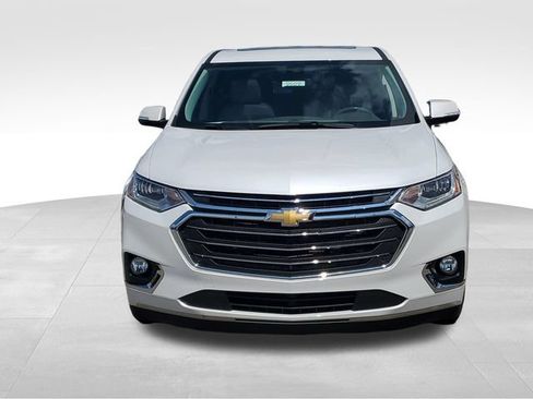 Used 2019 Chevrolet Traverse Premier AWD/4WD image 2