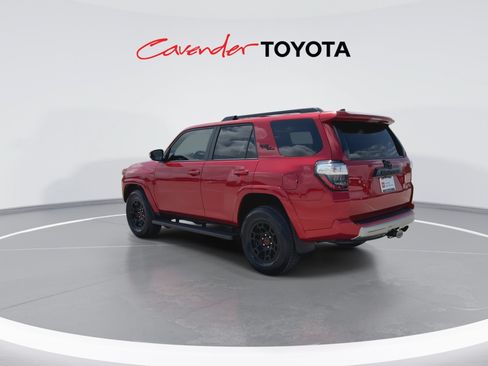 Certified 2024 Toyota 4Runner TRD Off-Road Premium w/ Moonroof Package AWD/4WD image 6