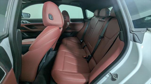 Used 2023 BMW i4 eDrive35 w/ Premium Package RWD image 18