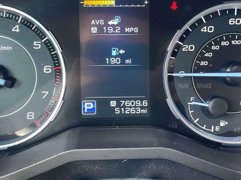 Used 2022 Subaru Ascent Limited w/ Technology Package AWD/4WD image 26