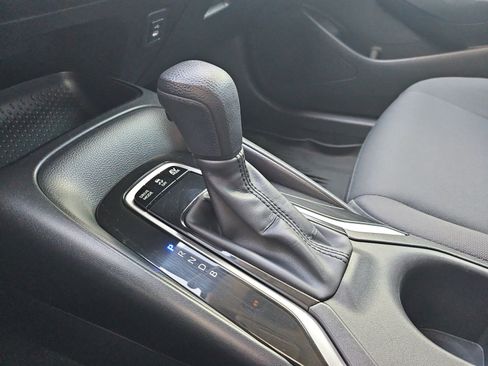 Used 2024 Toyota Corolla LE FWD image 15
