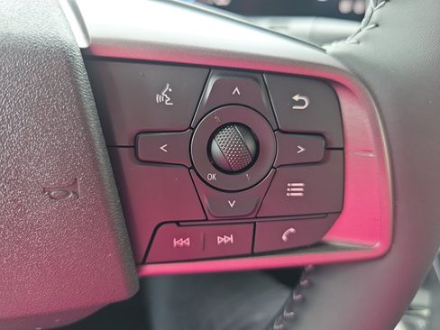 New 2026 Nissan Sentra SV w/ SV Convenience Package FWD image 9