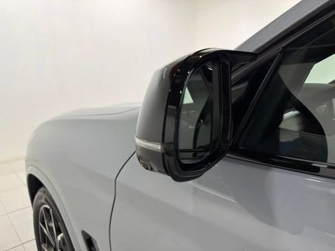 Used 2024 BMW X4 M40i w/ Premium Package AWD/4WD image 9