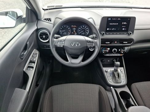 Certified 2023 Hyundai Kona SEL AWD/4WD image 12