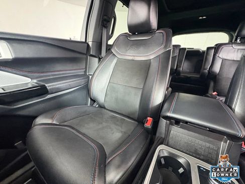 Used 2024 Ford Explorer ST w/ Equipment Group 401A AWD/4WD image 18
