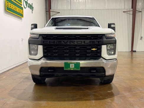 Used 2022 Chevrolet Silverado 2500 W/T w/ WT Convenience Package AWD/4WD image 2