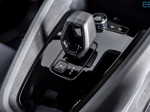 Used 2024 Polestar Polestar 2 Long Range Dual Motor image 25