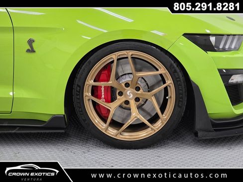 Used 2020 Ford Mustang Shelby GT500 w/ Technology Package RWD image 9