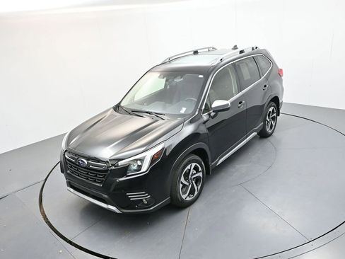Used 2024 Subaru Forester Touring w/ POP Package 3 AWD/4WD image 25