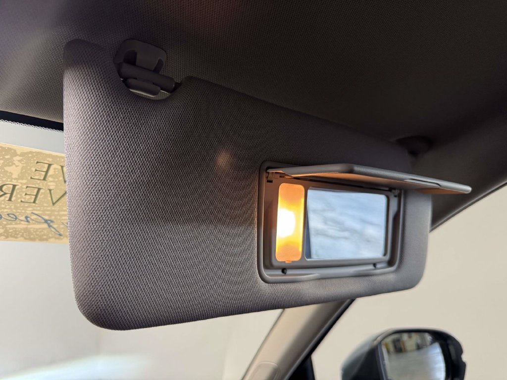 Used 2024 Honda HR-V EX-L image 29