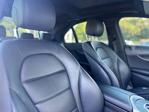 Used 2018 Mercedes-Benz C 300 C300 Sedan w/ Premium Package image 41