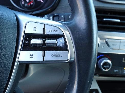 Used 2022 Kia Telluride EX w/ EX Premium Package image 27