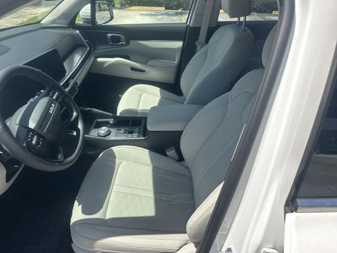 New 2026 Kia Sorento EX FWD image 17