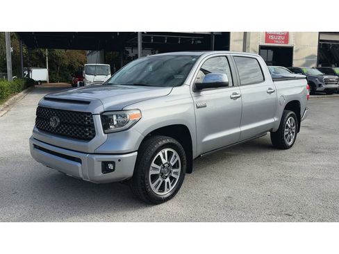 Used 2018 Toyota Tundra Platinum image 4