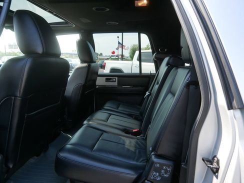 Used 2017 Ford Expedition Max Limited w/ Limited Appearance Package AWD/4WD image 19