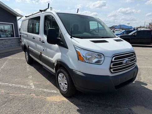 Used 2015 Ford Transit 250 130 Low Roof w/ Exterior Upgrade Package RWD image 7