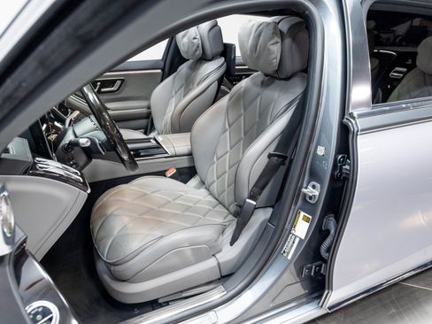 Used 2024 Mercedes-Benz Maybach S 680 4MATIC image 6