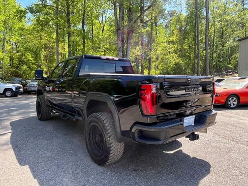 Used 2024 GMC Sierra 2500 Denali w/ Denali Reserve Package AWD/4WD image 12