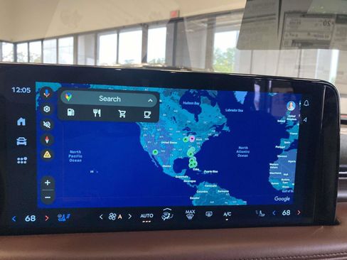 Used 2025 Lincoln Aviator Reserve w/ Equipment Group 201A image 24