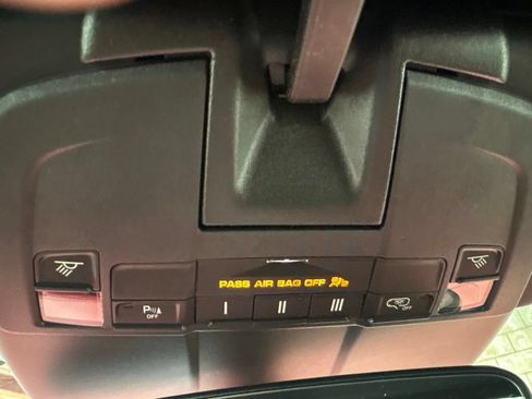 Certified 2022 Porsche 718 Boxster RWD image 27