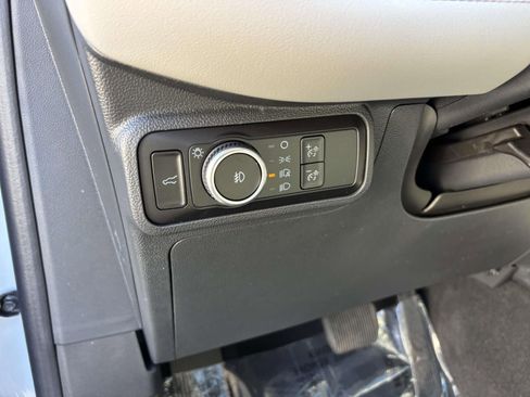 New 2026 Ford Explorer Active w/ Active Comfort Package image 14