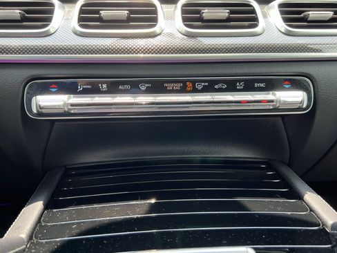 Certified 2022 Mercedes-Benz GLS 450 4MATIC image 29