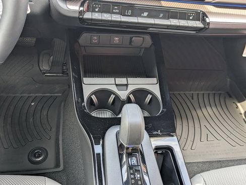 New 2025 Toyota Prius XLE FWD image 40