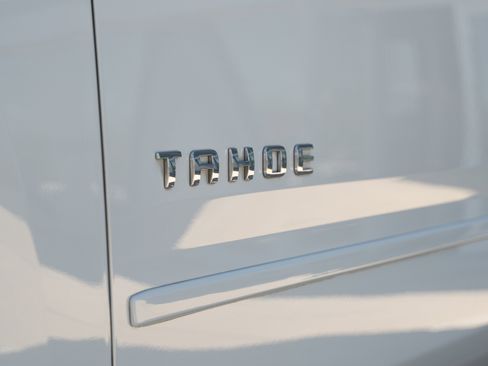 Used 2020 Chevrolet Tahoe LT AWD/4WD image 40