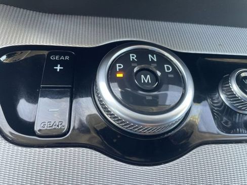 Used 2025 Ford Expedition Active RWD image 16