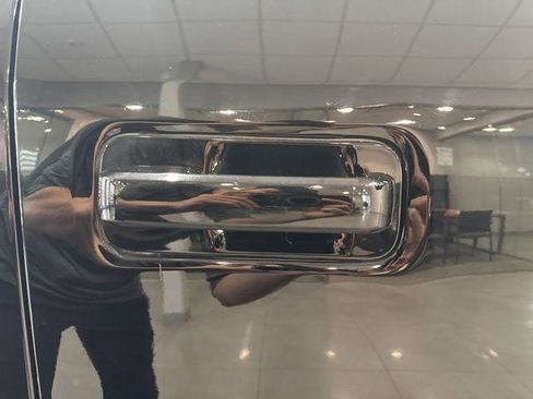 Used 2017 Ford F150 XLT w/ Equipment Group 302A Luxury image 22