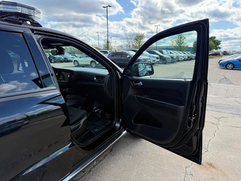 Used 2023 Dodge Durango AWD image 22
