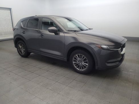 Used 2017 MAZDA CX-5 Touring image 11