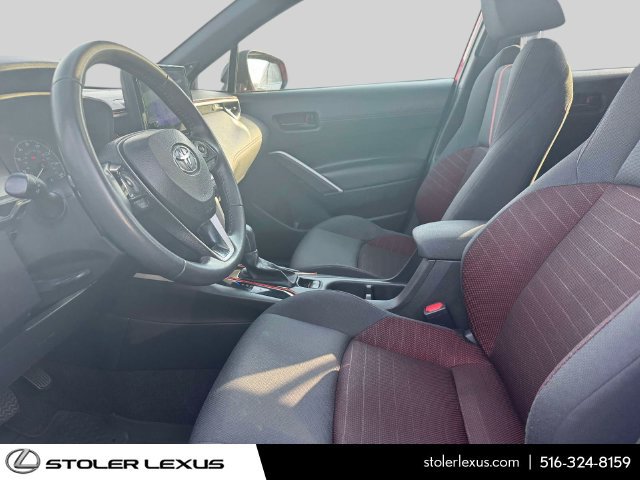 Used 2025 Toyota Corolla Cross AWD Hybrid w/ Moonroof Package image 20