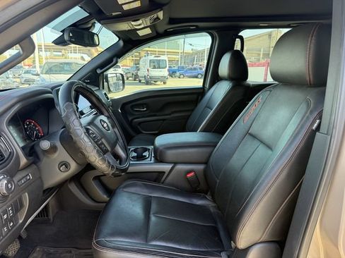 Used 2021 Nissan Titan PRO-4X w/ Pro-4x Convenience Package AWD/4WD image 28