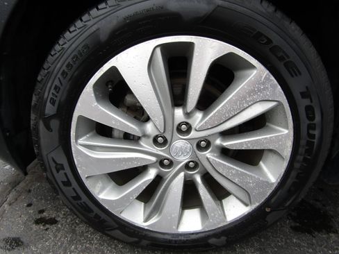 Used 2018 Buick Encore Preferred FWD image 40