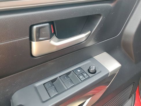 Used 2022 Toyota Tundra SR5 image 30