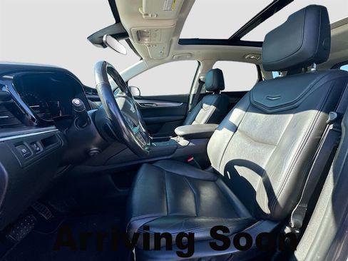 Used 2019 Cadillac XT5 Luxury FWD image 6