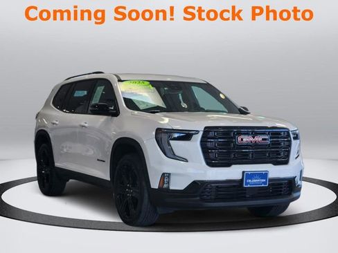 Certified 2025 GMC Acadia Elevation w/ Elevation Premium Package image 5