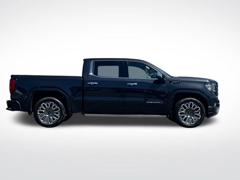 Used 2026 GMC Sierra 1500 Denali Ultimate AWD/4WD image 2