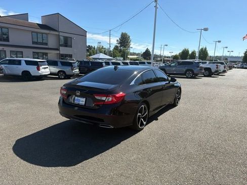 Used 2021 Honda Accord Sport image 5