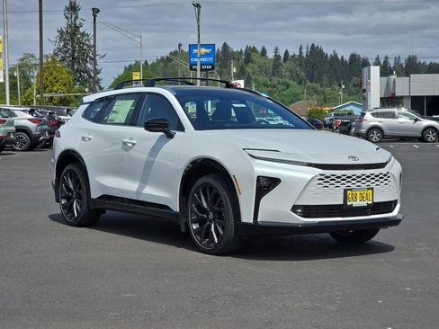 New 2026 Toyota Crown Signia AWD/4WD image 2