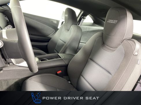 Used 2010 Chevrolet Camaro SS w/ RS Package RWD image 14